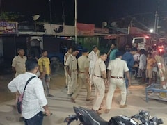 लूटने आए बदमाशों से भिड़ गया ज्वेलर, पत्‍नी-बेटा का आते देख मार दी गोली; चप्पल-प‍िस्‍टल छोड़ भागे