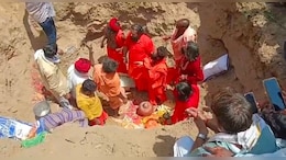 संत देवानंद महाराज को आश्रम पर दी गई समाधि, श&zwj;िष्&zwj;यों की आंखें हुईं नम&nbsp;