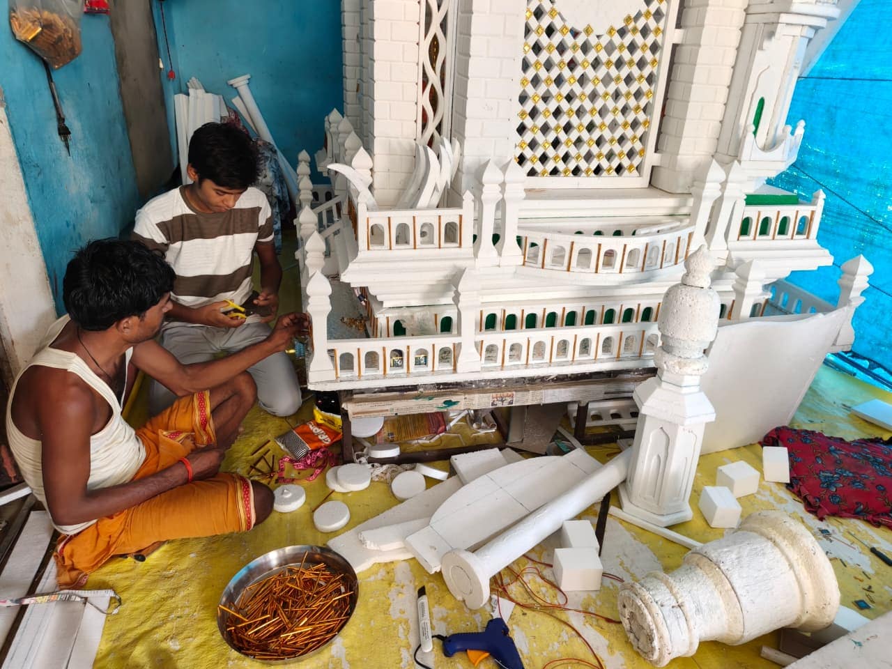 परदादा, दादा से मिली विरासत आगे बढ़ा रहा परिवार. 