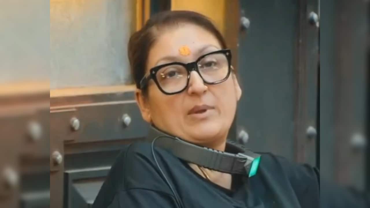 Sunita Ahuja Hits Back At Trolls Questioning Her Over Drinking And Partying: "Tere Baap Ka Peeti Hoon?"