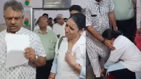 चिकित्सा मंत्री खींवसर के पैर पकड़ रोई महिला नर्सिंगकर्मी, बोली- सर मेरा ट्रांसफर कर दीजिए