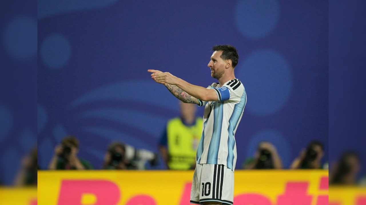 FIFA WC 2026: मिशन पर लियोनेल मेसी, रिकॉर्ड्स के बेताज बादशाह, सिर्फ 1 गोल करते ही इतिहास के पन्नों में अमर हो जाएगा नाम