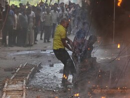Delhi Malviya Nagar Restaurant Fire LIVE Updates: दिल्ली के होटल में 21 की मौत, बेसमेंट के रेस्तरां में भड़की आग,  25 कमरों के होटल से निकलने का एक ही रास्ता था