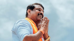 "Don't Leave The BJP": Tamil Nadu Chief's Appeal After Annamalai Exit