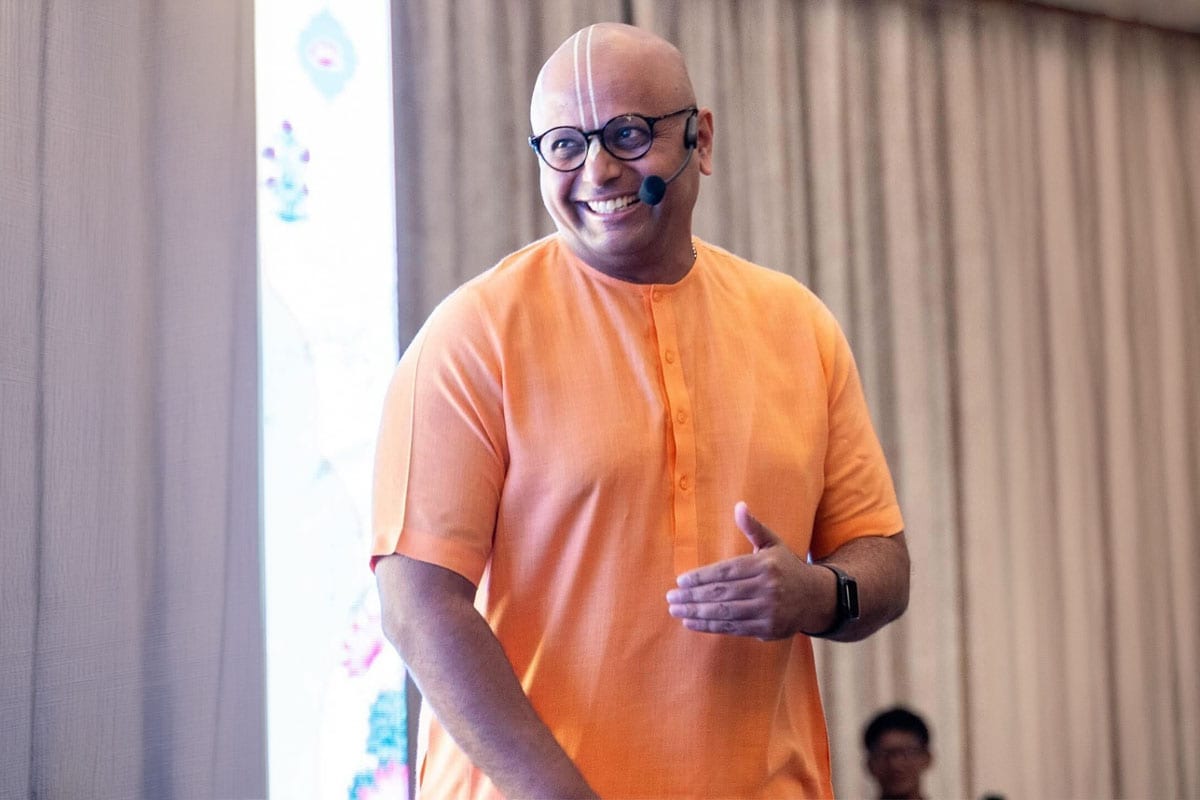 Want a Better Life? Follow Gaur Gopal Das' 3 Passion Rule