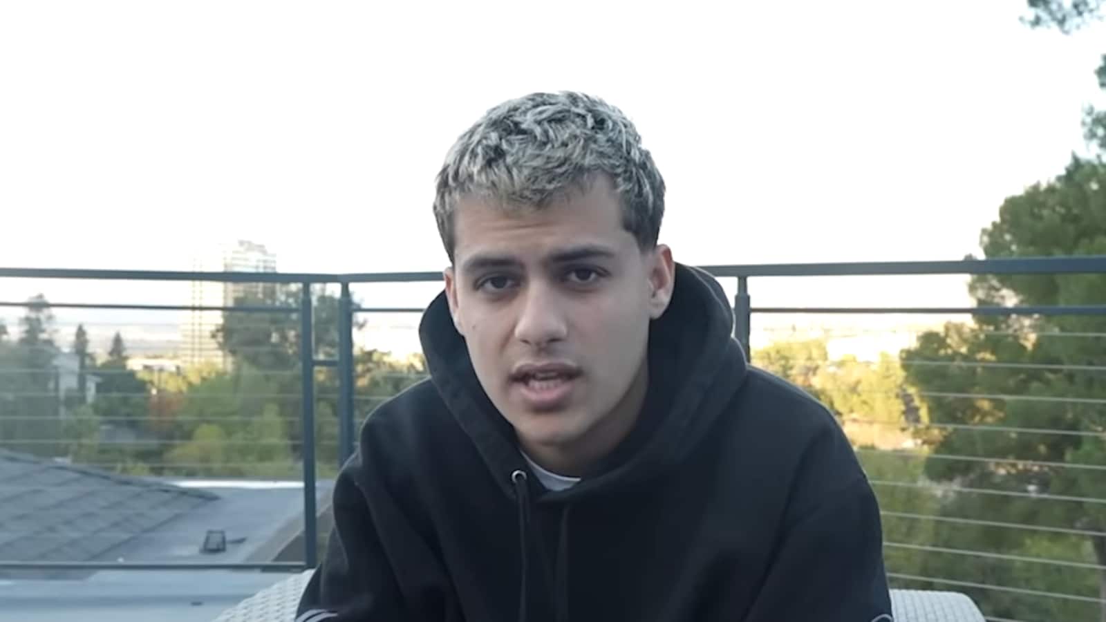 StableRonaldo Announces Extreme 7-Day White Room Challenge With No Phone, No People, And No Sense Of Time