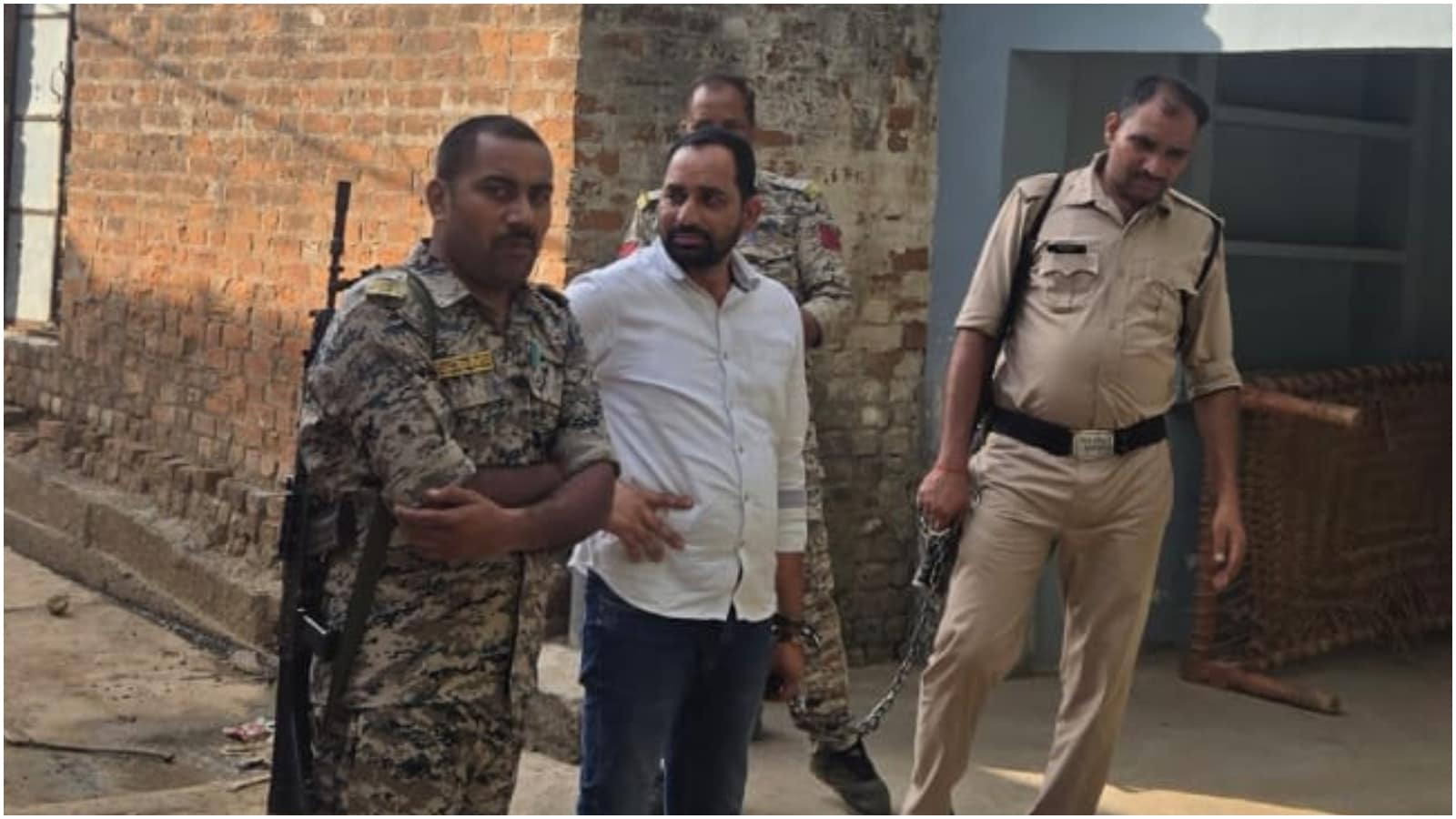 Who is Mahadev Singh Bhind Police