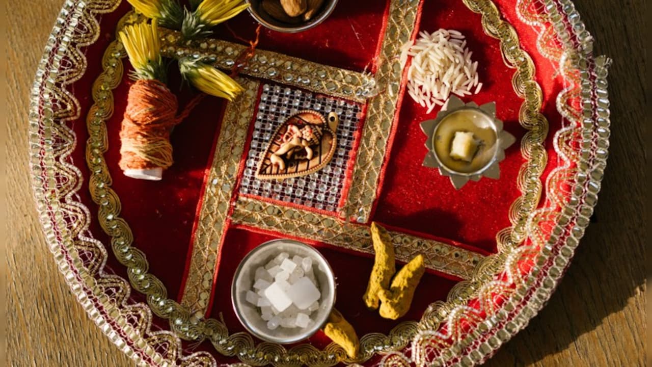 क्‍या आप जानते हैं- पूजा का कपूर कैसे बनता है?