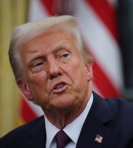 No Bags, TSA-Style Checks: Secret Service Orders Tight Security For Donald Trumps NBA Finals Visit, Fans Told To Arrive Early