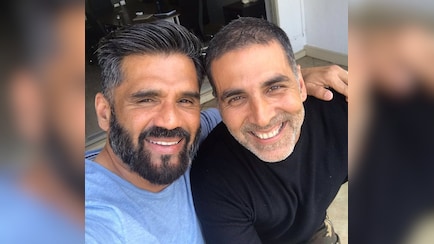 'Akshay Ke DNA Mein Hai Ungli Karna': Suniel Shetty's Praise For Co-Star