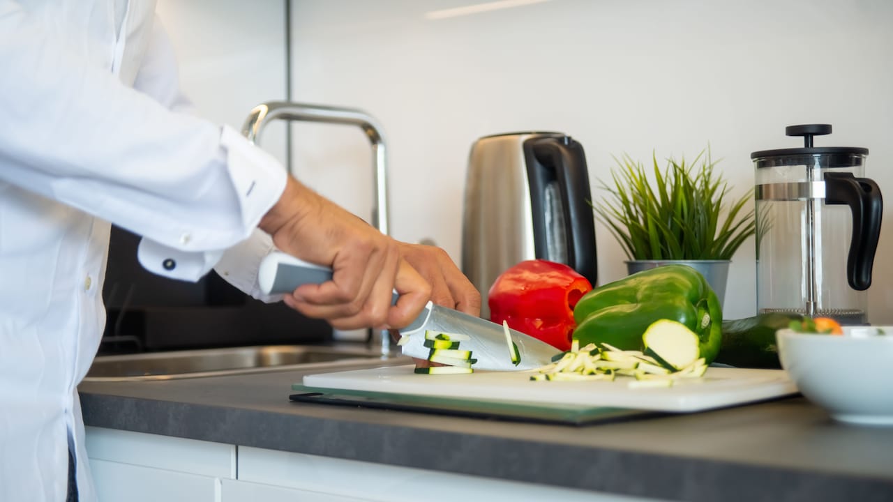 7 Household Kitchen Gadgets That Quietly Solve Everyday Cooking Hurdles 7 Household Kitchen Gadgets That Quietly Solve Everyday Cooking Hurdles