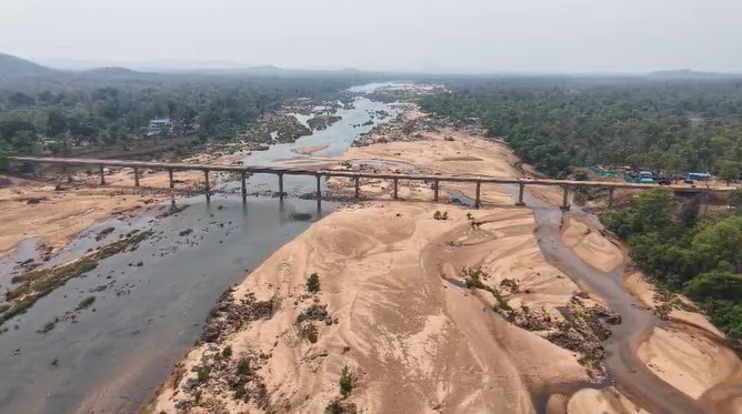 120 करोड़ की लागत से बना ब्रिज. 120 करोड़ की लागत से बना ब्रिज.
