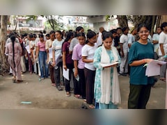 NEET-UG Re-Exam 2026 : दोबारा हुई नीट परीक्षा का पेपर लेवल कैसा रहा? जानिए स्टूडेंट्स की जुबानी...
