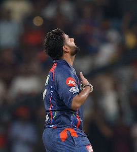 IPL: Rishabh Pant Traded With Kuldeep Yadav. DC, LSG Complete Swap Deal