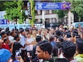 Navi Mumbai : नवी मुंबईतील रस्त्यावर हजारो नागरिकांचा उद्रेक; रात्रीच्या अंधारात संतापाच्या भरात घोषणाबाजी