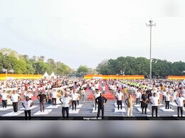 हरियाणा सरकार का बड़ा फैसला, शिक्षा और नौकरियों में योग किया अनिवार्य; छठी कक्षा के करिकुलम में शामिल