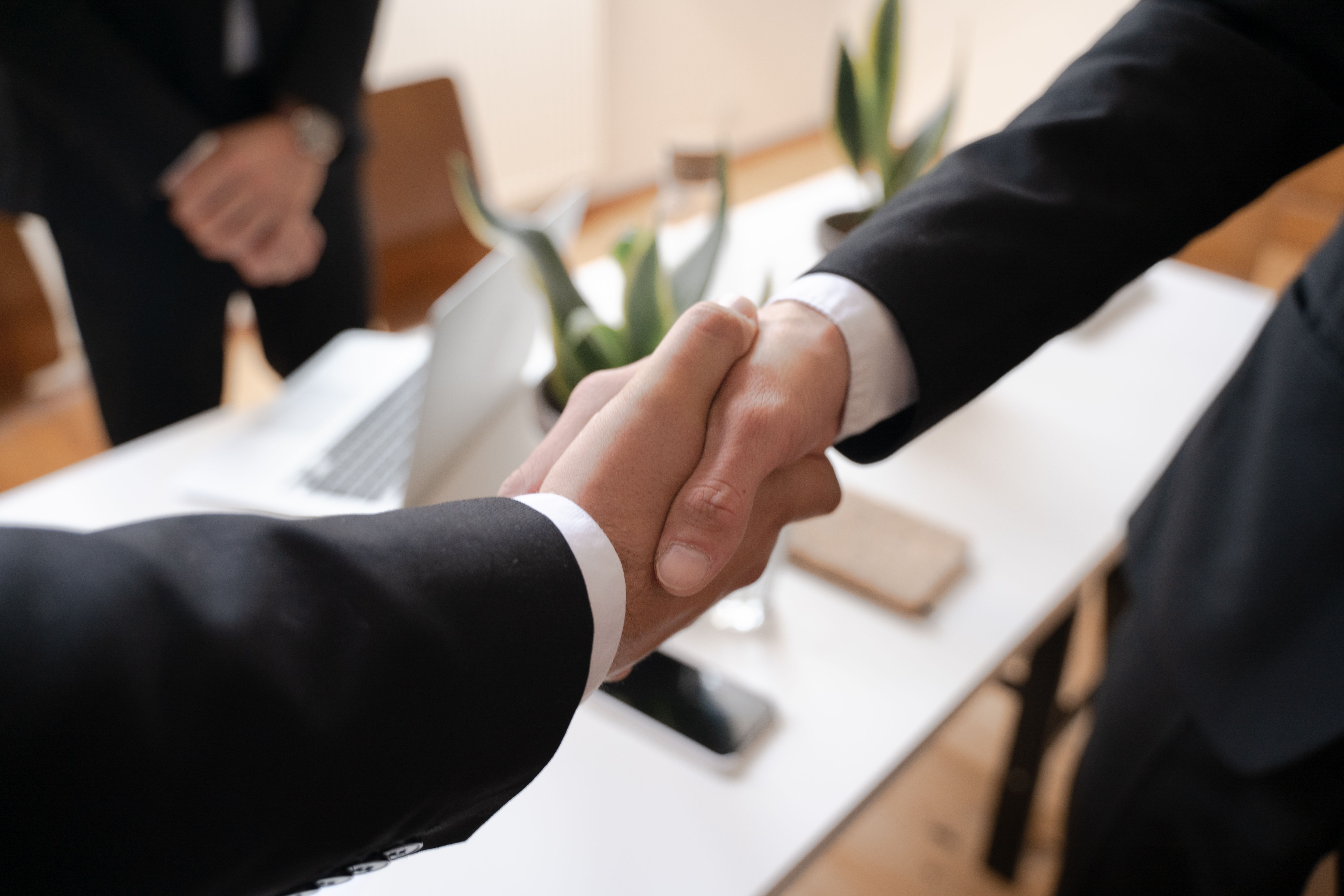 Candidate Reveals How 'Silence' Helped Him Secure Higher Salary: 'Just Shut Up'