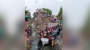 BJP Councillor In Agra Cut Birthday Cake Standing In A Drain