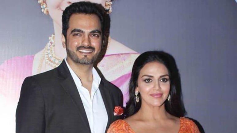 After Divorce From Bharat Takhtani, Esha Deol Says She Is 'Missing Love'