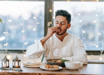Why Some People Gain Weight Faster Than Others Despite Eating Similar Food