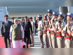 प्रधानमंत्री मोदी फ्रांस पहुंचे, एयरपोर्ट से होटल तक जोरदार स्वागत; आज राष्ट्रपति मैक्रों से करेंगे बातचीत