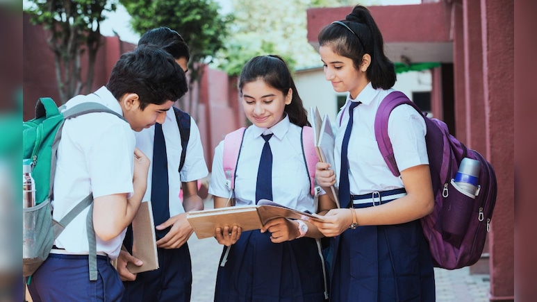 गर्मी की छुट्टियों के बाद खुले स्कूल, बच्चों को कब मिलेंगी NCERT की किताबें, NEP बनी टेंशन की वजह!
