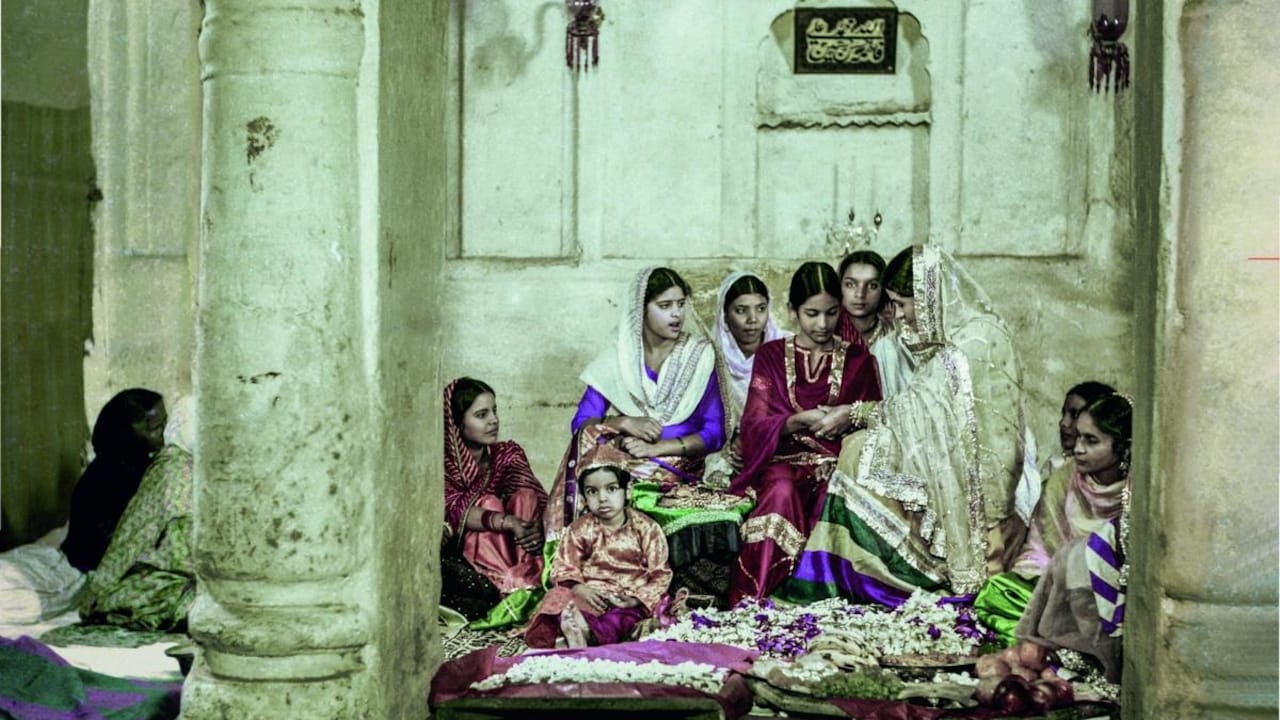 उर्दू की वो किताब जिस पर बनी 2 हिंदी फिल्में, एक में रेखा, दूसरी में ऐश्वर्या, पहली बनी यादगार तो दूसरी टॉर्चर