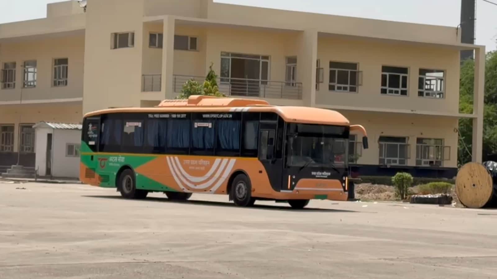 noida jewar airport electric double decker bus service routes fare noida jewar airport electric double decker bus service routes fare