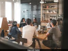 भारत में हर 2 में से 1 कर्मचारी नई नौकरी की तलाश में, Gen Z ने बढ़ाई कंपनियों की टेंशन: रिपोर्ट
