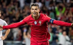 Ronaldo's Large Heartedness: "He'd Give iPad, Phone, Perfumes" To Teammates