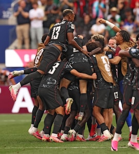Canada Reach FIFA World Cup Last 16 As Late Strike Sinks South Africa