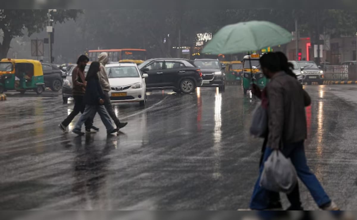 दिल्ली, यूपी, बिहार समेत 17 राज्यों में भारी बारिश-आंधी की चेतावनी; इस बीच किस राज्य में गर्मी भी सताएगी?