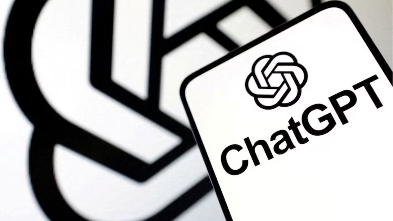 ChatGPT Marktanteil erstmals unter 50% – Gemini und Claude holen stark auf