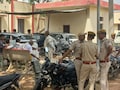 प्रेम&zwj;िका से म&zwj;िलने गए 19 साल के युवक को पीट-पीटकर मार डाला, गांव में तनाव&nbsp;
