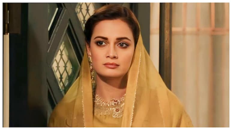 'First Teach Your Child Manners': Dia Mirza Slammed Over 5-Year-Old Son's Plastic Remark To Coconut Vendor