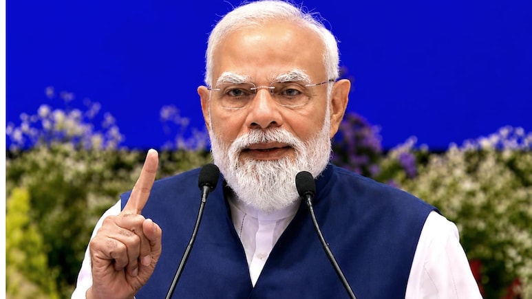 भारत में हेल्थकेयर में बदलाव के 12 साल: PM नरेंद्र मोदी के नेतृत्व में एक स्वस्थ और मजबूत राष्ट्र का निर्माण