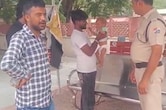 बूंदी में ट्रेन की सीट के नीचे मिला 1 साल का मासूम, यात्री ने बचाया