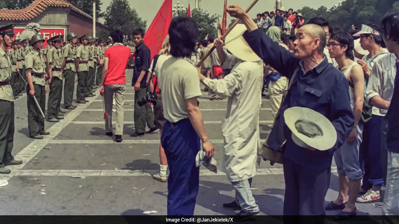 Unseen Photos Surface 37 Years After China's Tiananmen Square Protests
