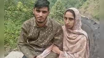Man From PoK Crosses Line Of Control To Meet J&K Woman He Met Online