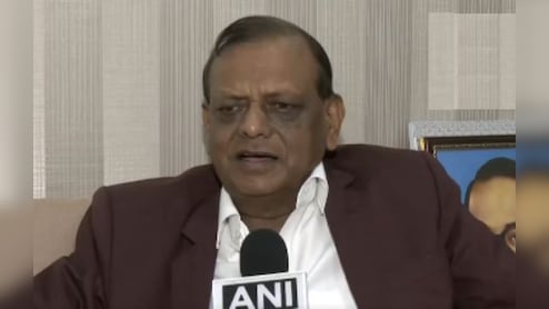 कंसा किला विवाद पर बवाल: पासी समाज ने सपा सांसद को घेरा, आर के चौधरी को निकाला समाज से बाहर!
