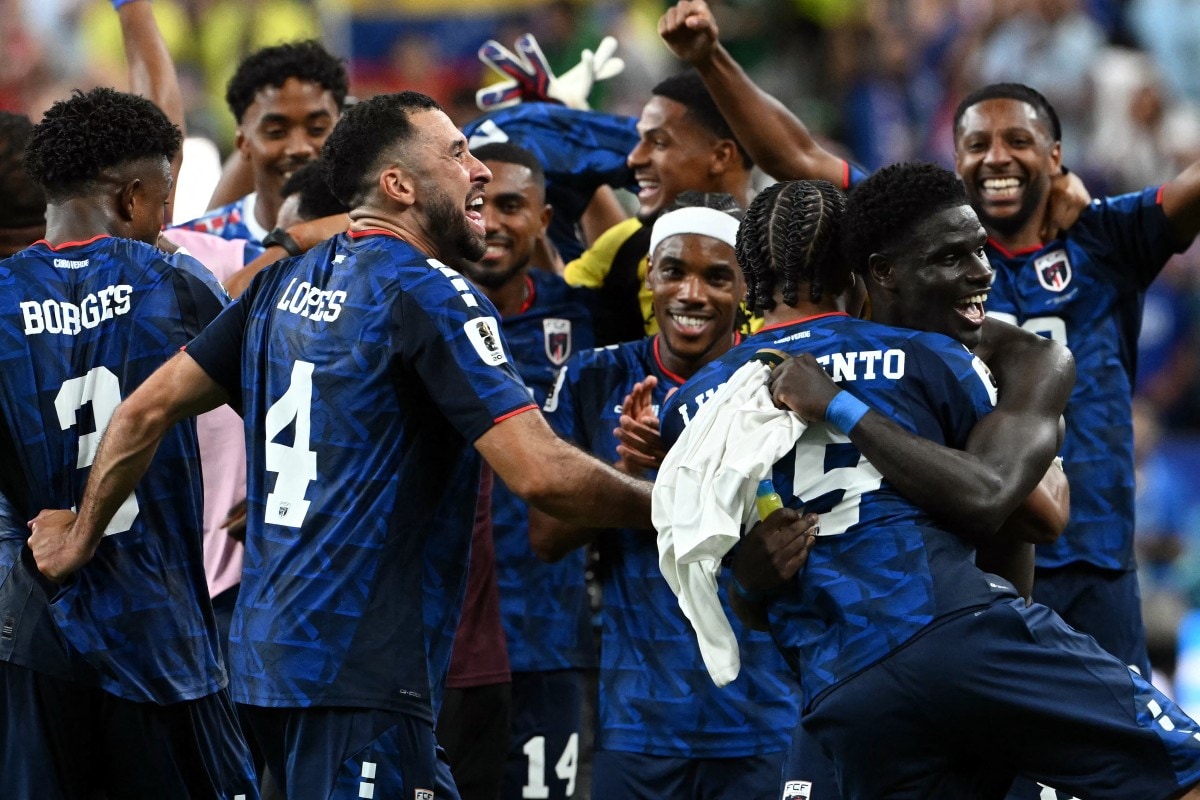 Cape Verde reach World Cup knockout stage, becoming smallest nation to advance