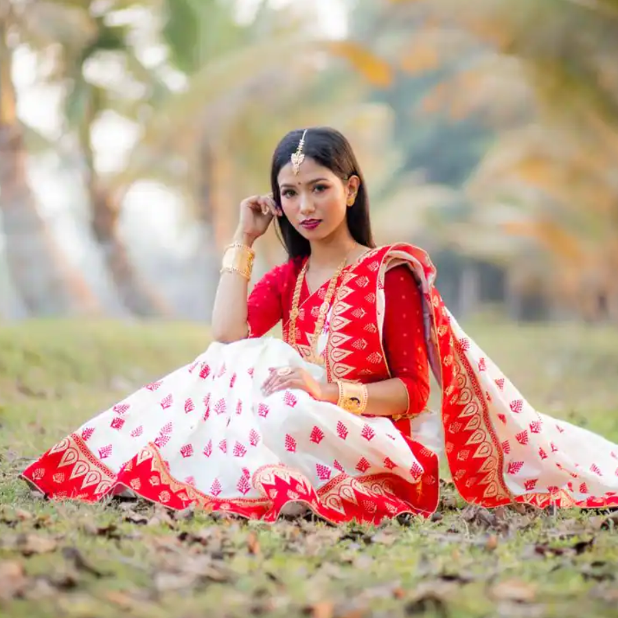 Shop Silk Land Sarees With Up To 70% Off On Myntra End Of Reason Sale