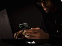 How To Spot the Red Flags Of Artificial Intelligence Scams