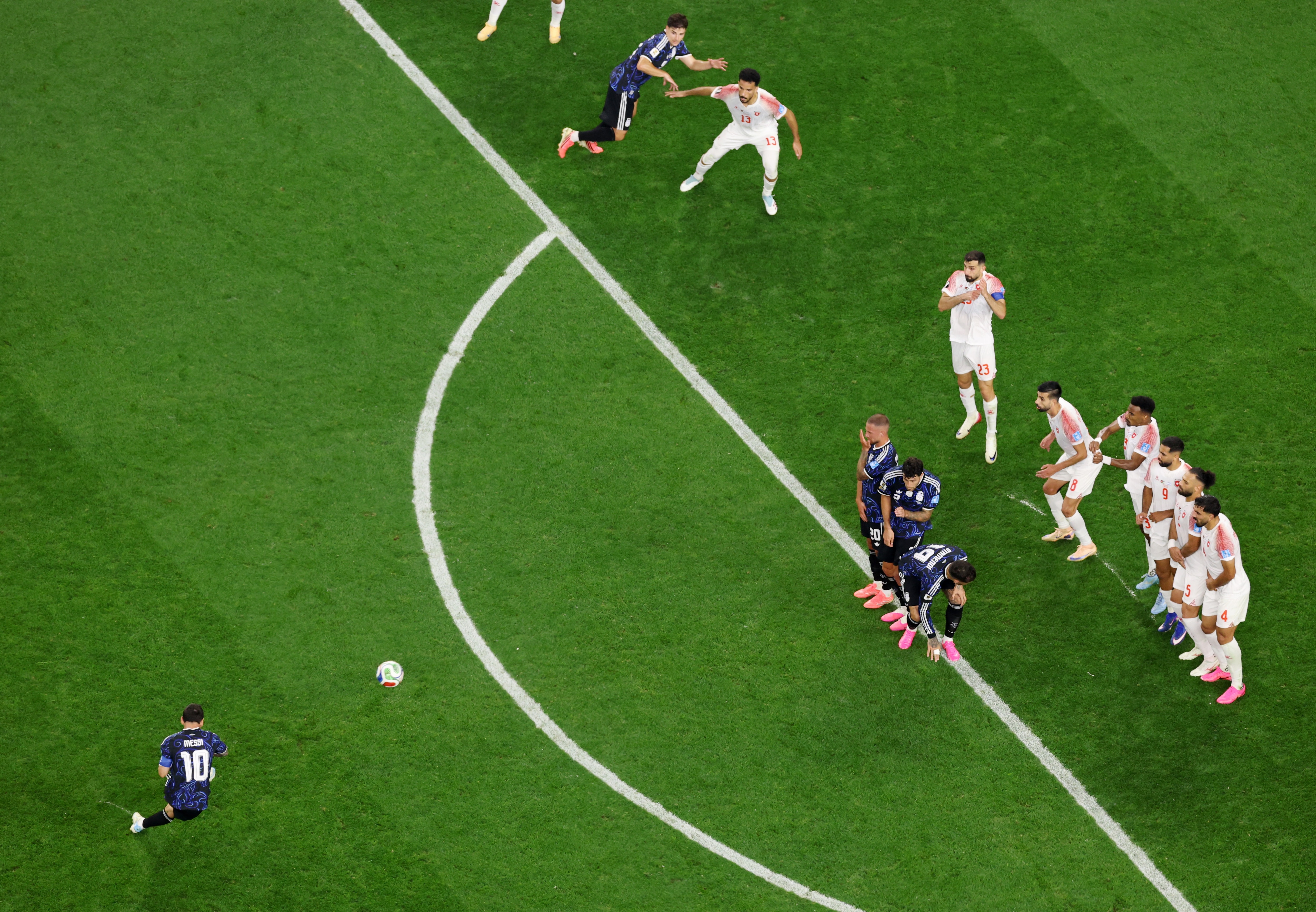 Messi scores a free-kick as Argentina beat Jordan to keep perfect record