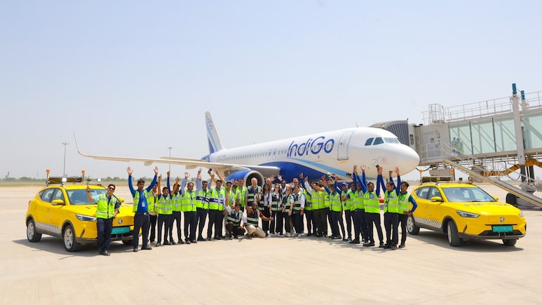 Jewar international airport: नोएडा इंटरनेशनल एयरपोर्ट पर इस तारीख से शुरू होगी उड़ान, ट्रायल रन रहा सफल