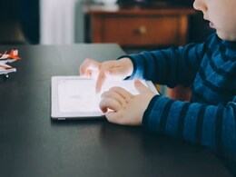 Sweden Health Agency Recommends No Smartphones For Children Under 13