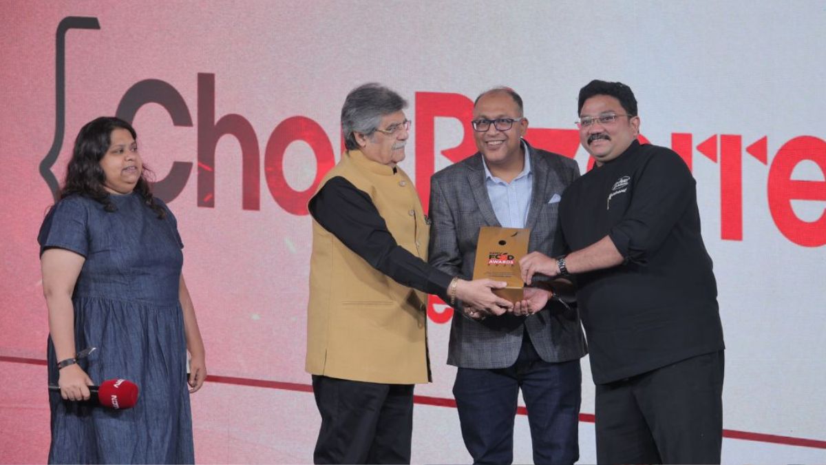 Rocky Mohan Cheers As Chor Bizarre Wins Best North Indian Restaurant