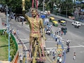 कोलकाता में लियोनेल मेस्सी की 70 फुट ऊंची प्रतिमा स्थापना के छह महीने बाद ही हटाई गई, जानें क्यों
