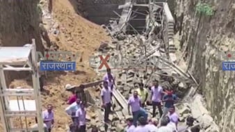 जयपुर में निर्माणाधीन दीवार गिरने से हादसा, 3 मजूदरों की मौत; कई लोगों के मलबे में दबे होने की आशंका