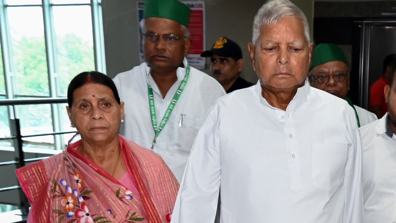 Bihar Government Withdraws Z-Plus Security Of Lalu Yadav, Rabri Devi
